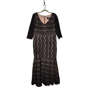 ALEX EVENINGS $299 Black Sequin Lace V-Neck Mermaid Gown Nude Lining Size 16